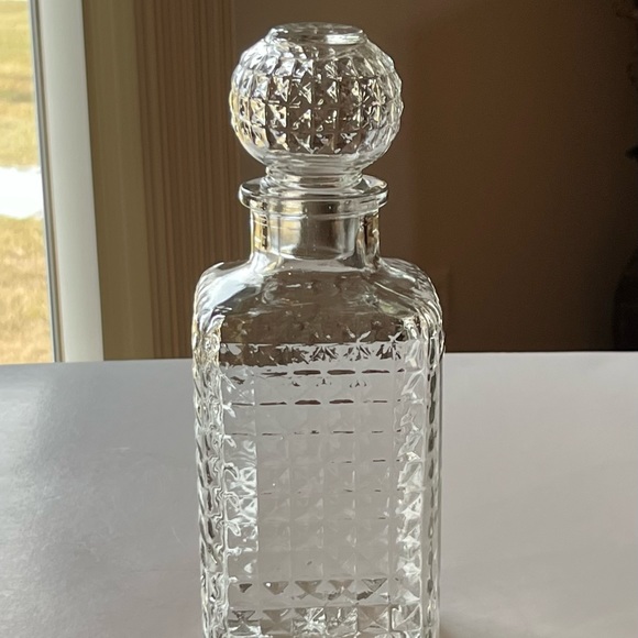 VTG Owens-Illinois Glass Company glass decanter, round intricate stopper - Picture 2 of 14